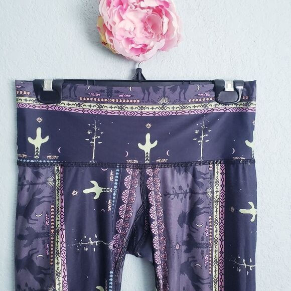 Teeki Wild & Free Goddess Capri - Picture 4 of 7